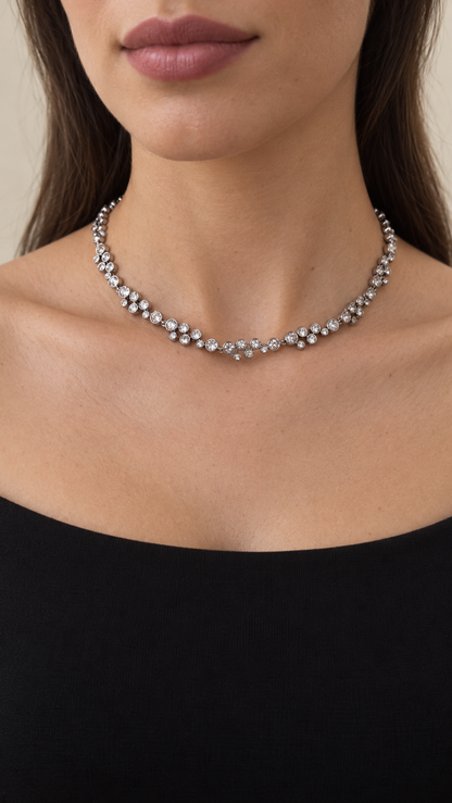 Virelia Crystal Necklace