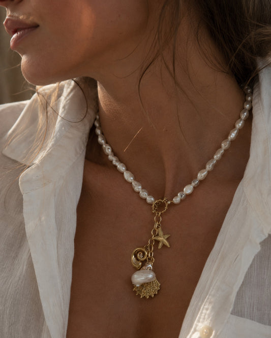 Calista Pearl Necklace