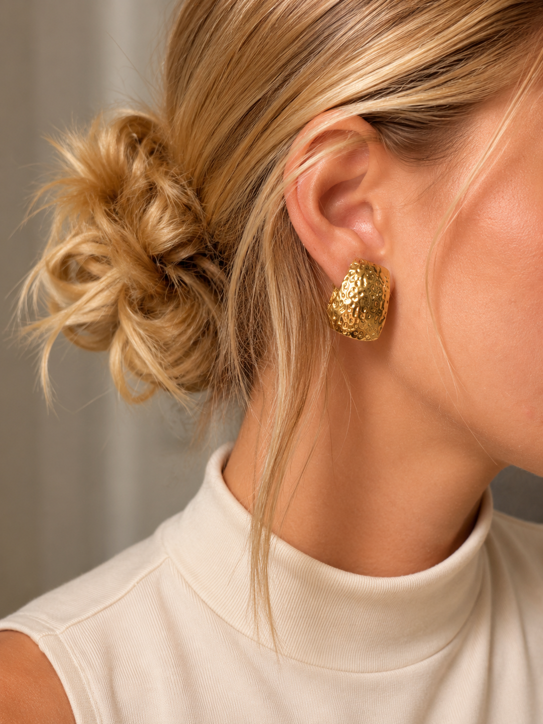 Mireva Sculpted Clip Earrings