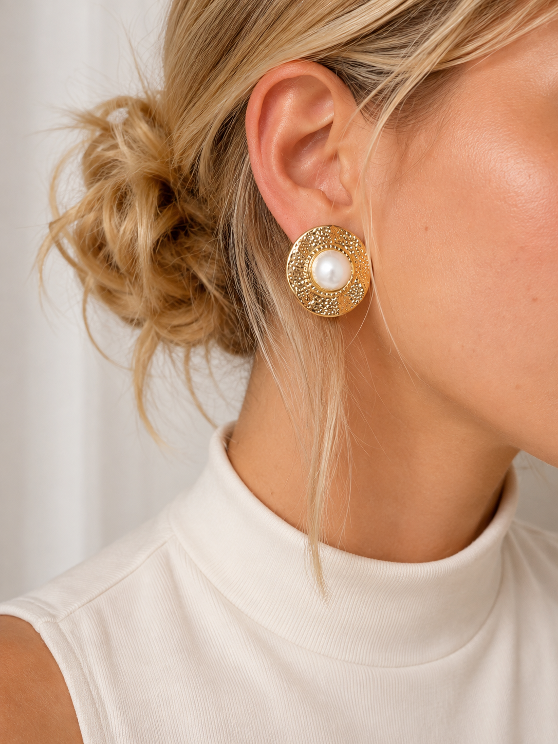 Aureline Pearl Clip Earrings
