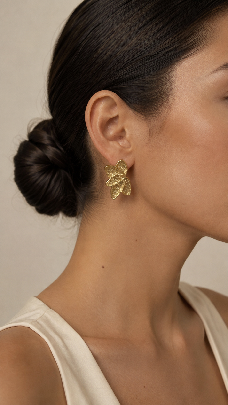 Sylvara Leaf Earrings